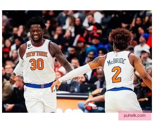 NBA火箭对决尼克斯强强碰撞青春与经验的全面较量赛场走势引人关注